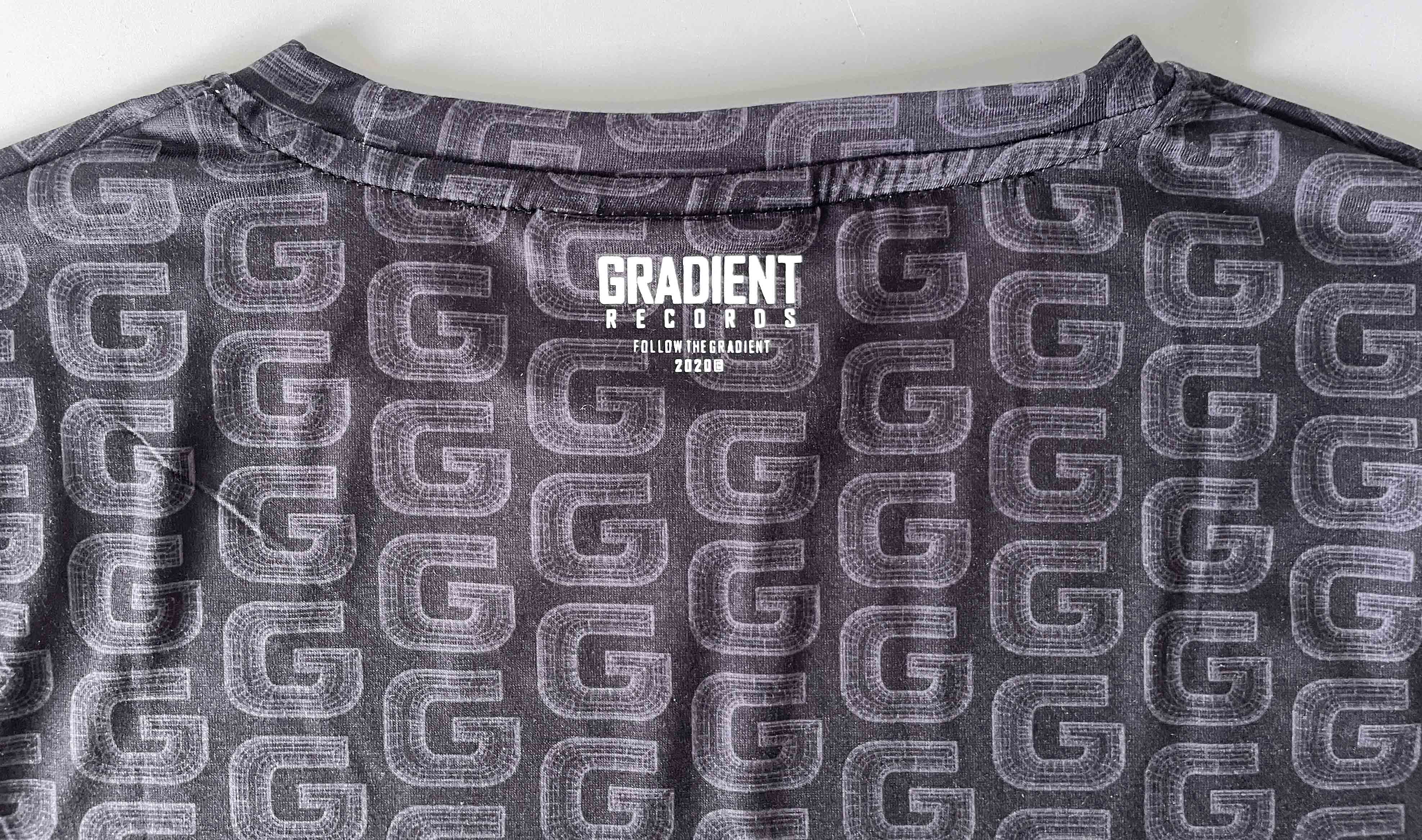 GRADIENT MONOGRAM T-SHIRT